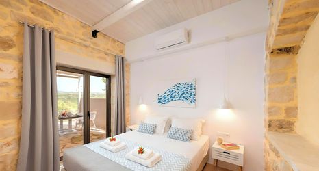 Others 2 Cretan Breeze Villa Heated Pool