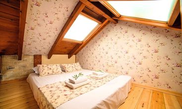 Others 4 Cretan Sunrise Villa with Heated Pool