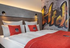 Others 3 Holiday Inn - the niu, Hide Berlin Friedrichshain