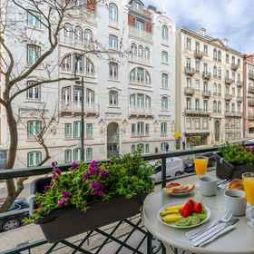 Primary image1里斯本中心 LX51 Studios & Suites by APT IIN,里斯本大学飯店