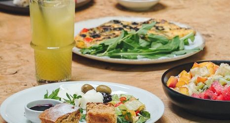 Lain-lain 2 Base Bungalows