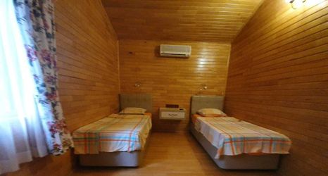 Others 2 Oblomov Hotel