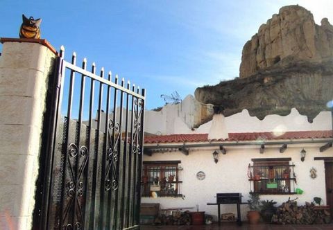 Lainnya Cuevaalegria