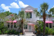 其他 Pass-a-Grille Beach Historic Spanish Triplex