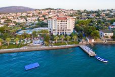 Lainnya Medis Resort Hotel