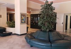 Others 4 Park Hotel