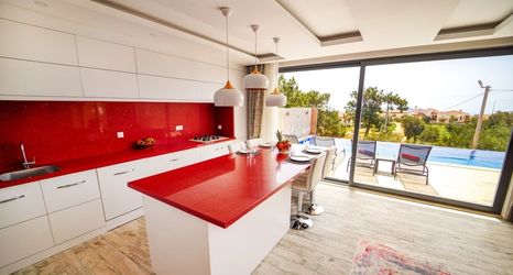 기타 2 Uzumlu Apart