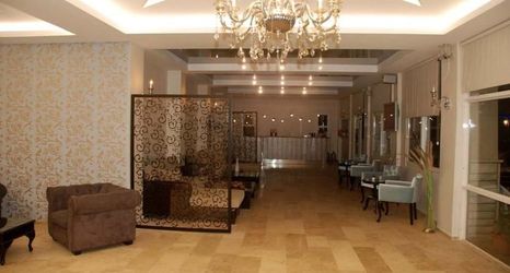 기타 2 Dikili Sunset Club