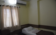 Lain-lain 2 Hotel Megharaj