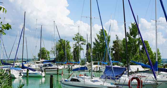 Lainnya Tihany Yacht Club