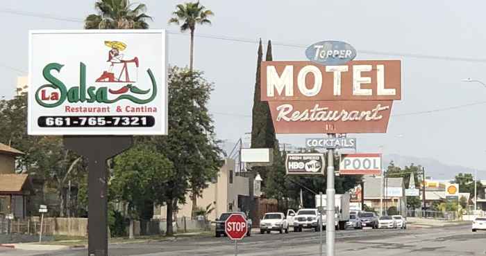 Others Topper Motel