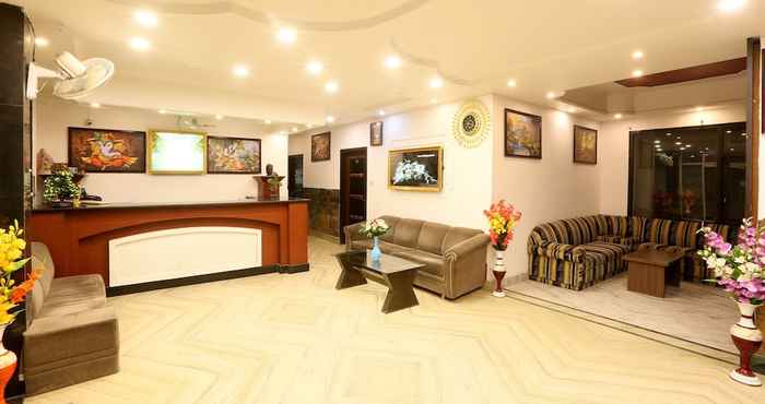 Lainnya Hotel Katra Residency