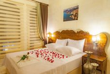 其他 Sehrazat Konagi