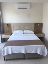 อื่นๆ 4 Ates Otel