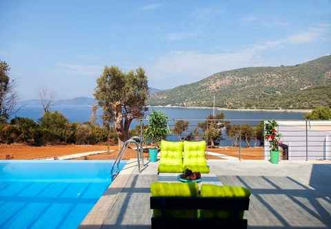 Others Zidanos Luxurious Villa