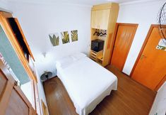 Others 5 Br Hostel