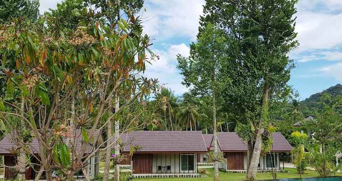 Lainnya Evergreen Kohchang Resort