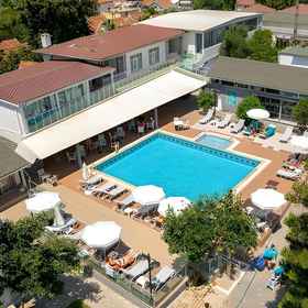 Primary image1三葉草魔法亞特拉斯公園飯店,马纳夫加特区飯店