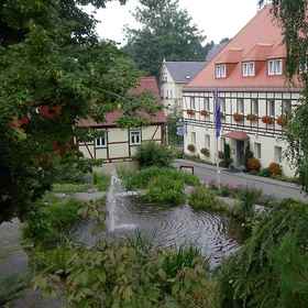 Primary image 1 호텔 춤 에르프게리히트, 라베나우 호텔