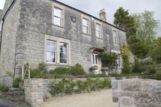 其他 Roundhill Farmhouse