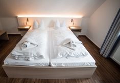 Others 2 Hotel zur Fähre