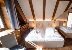 Lain-lain 3 Hotel zur Fähre