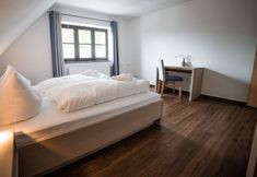 Lain-lain 5 Hotel zur Fähre