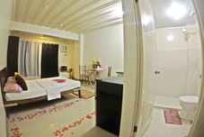 기타 La Airport Casa