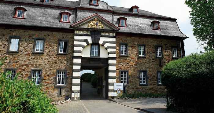 Lain-lain Schloss Burgbrohl