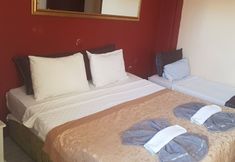 Others 2 Bufes Hotel