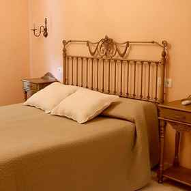 Primary image 1 Hostal - Restaurante Emilia, Berzocana Hotels