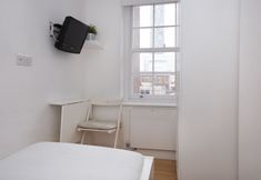 Others 5 Charlotte Street Apartments by Allô Housing