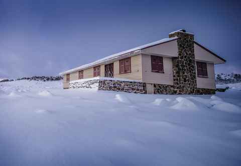 Others Wolgal Hut