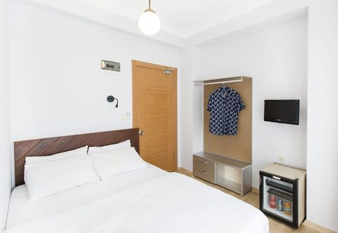 Lainnya Bucoleon Hostel