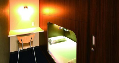 其他 2 Nikoh Capsule Hotel Refre - Hostel - Caters to Men