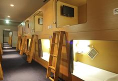 기타 6 Nikoh Capsule Hotel Refre - Hostel - Caters to Men
