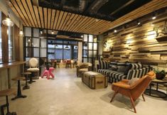 Others 5 Pinestone Inn