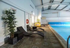 Others 6 Groom Cottage