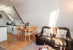 Others 5 Larchfield Chalet 2