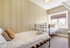 Lainnya 3 Plas Gwynfryn