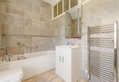 Lainnya 5 Plas Gwynfryn