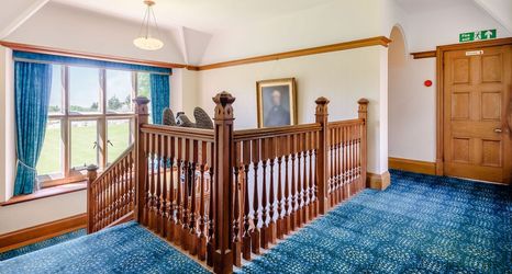 Lainnya 2 Plas Gwynfryn