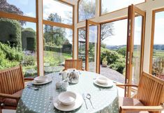 Lainnya 4 Llety'r Wennol