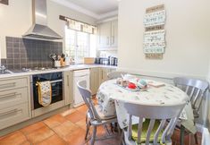 Others 5 The Meadows Cottage