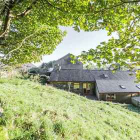 Primary image 1 Yr Hen Dy, Pistyll Hotels