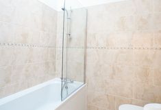 Lain-lain 6 Cow Hill Laith Barn