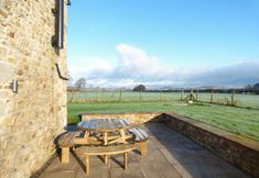 Lain-lain 3 Cow Hill Laith Barn