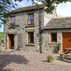 Primary image 1 スワローズ バーン, バズロウ・アンド・バブネル ホテル