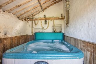 Others 4 The Hayloft