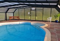 Lain-lain 2 Kingfisher Cottage